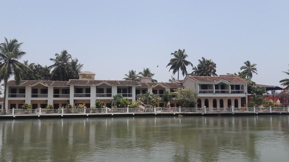 Hotel Riverside Baga Exteriér fotografie